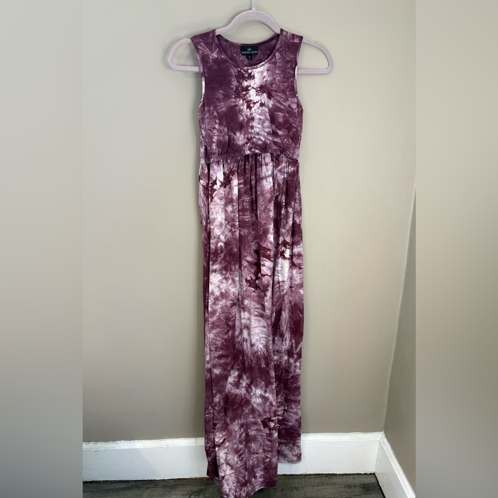 Nursing Queen Mauve & White Tie-Dye Maxi Dress